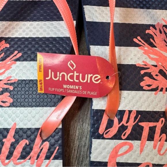 Juncture Flip-Flops Navy Blue and Pink "Catch Me By the Sea!" Print- Size L 9/10 - Picture 6 of 6